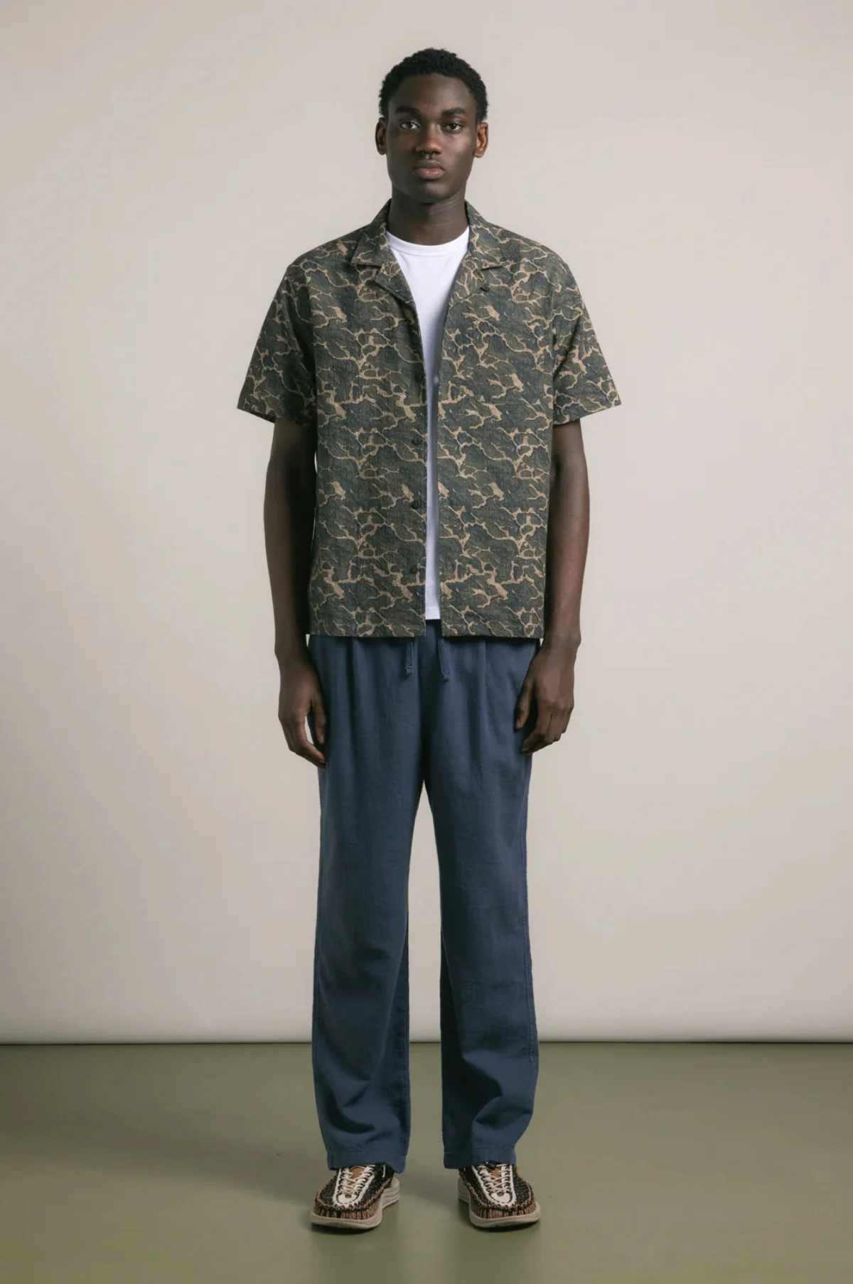 Crammond Shirt Olive Landscape Print - Image 5