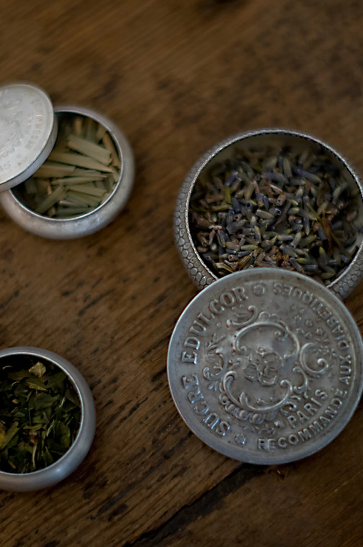 Crown Aroma Sachet - Image 3