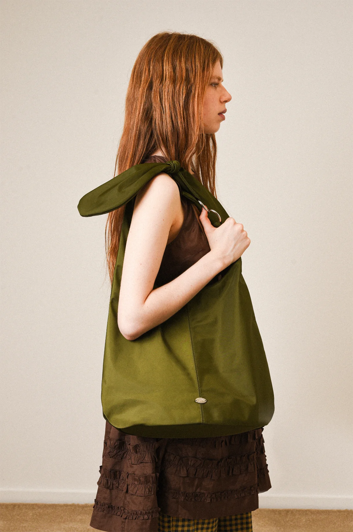 Gene Oversized Bag Olive - Image 3