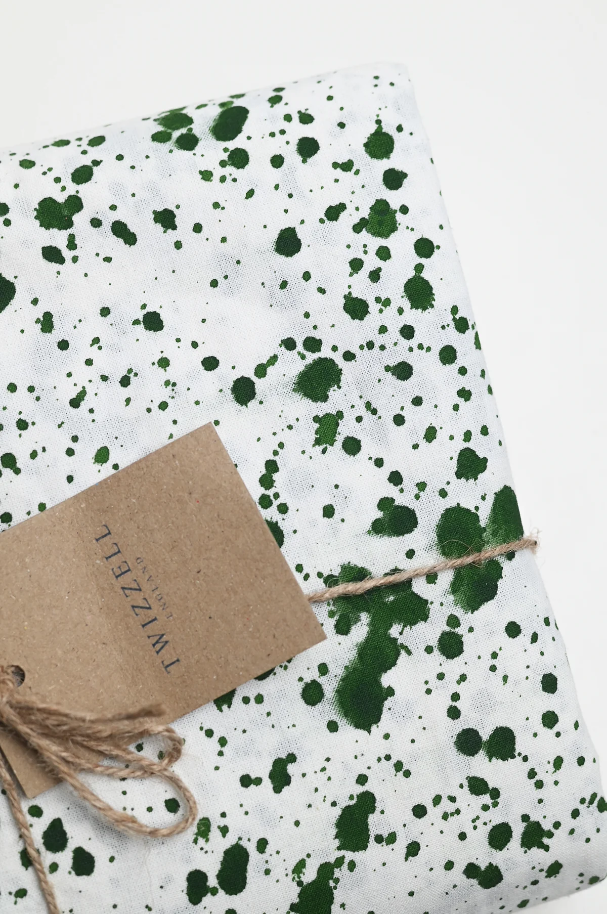 Green Splatter Tablecloth - Image 2