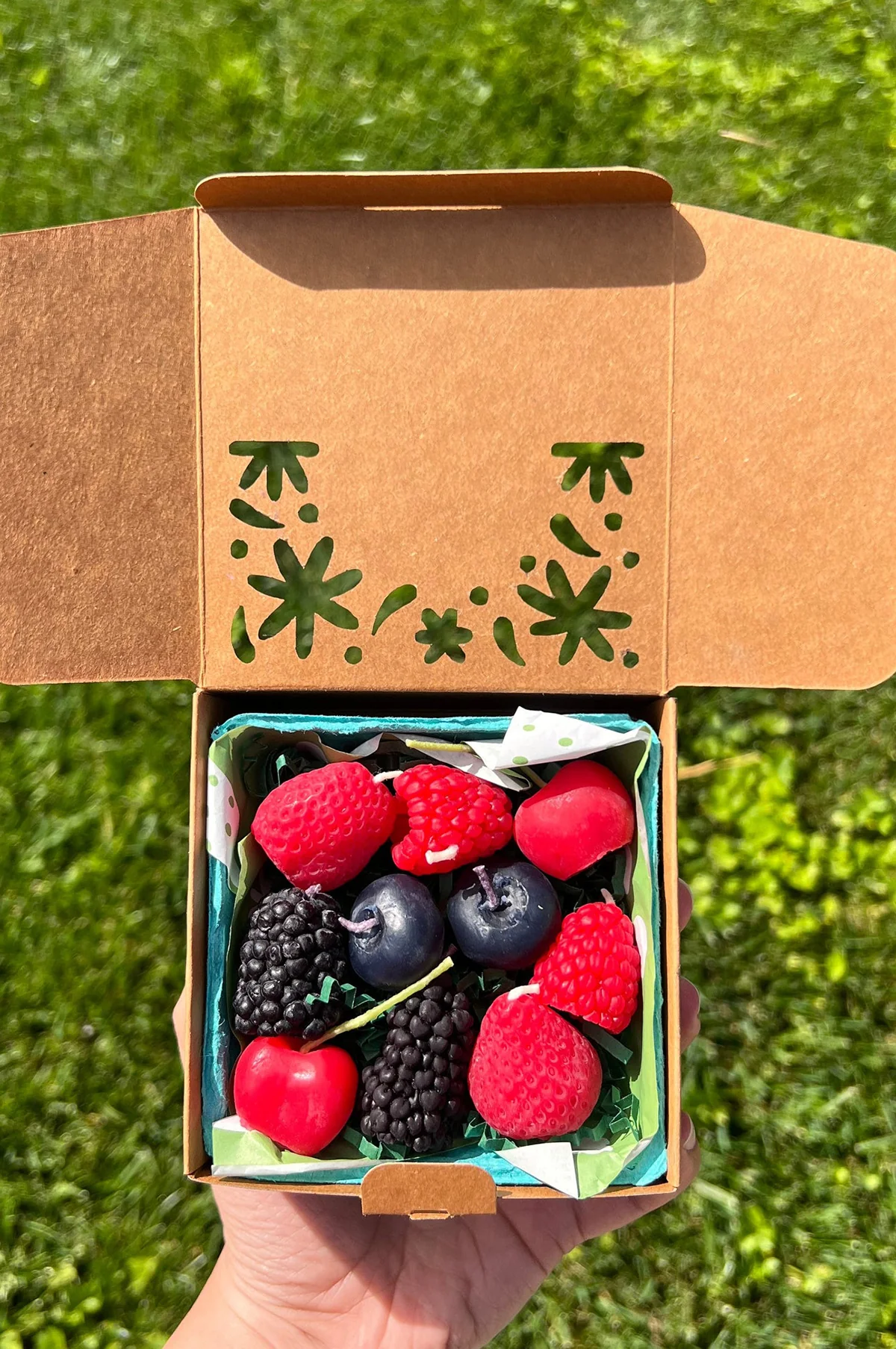 Mixed Berry Birthday Candles - Image 2