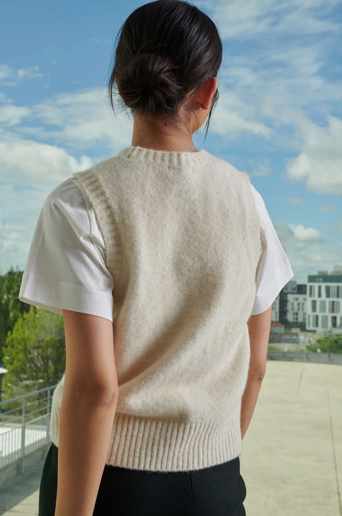 Namaste Vest Ecru - Image 5
