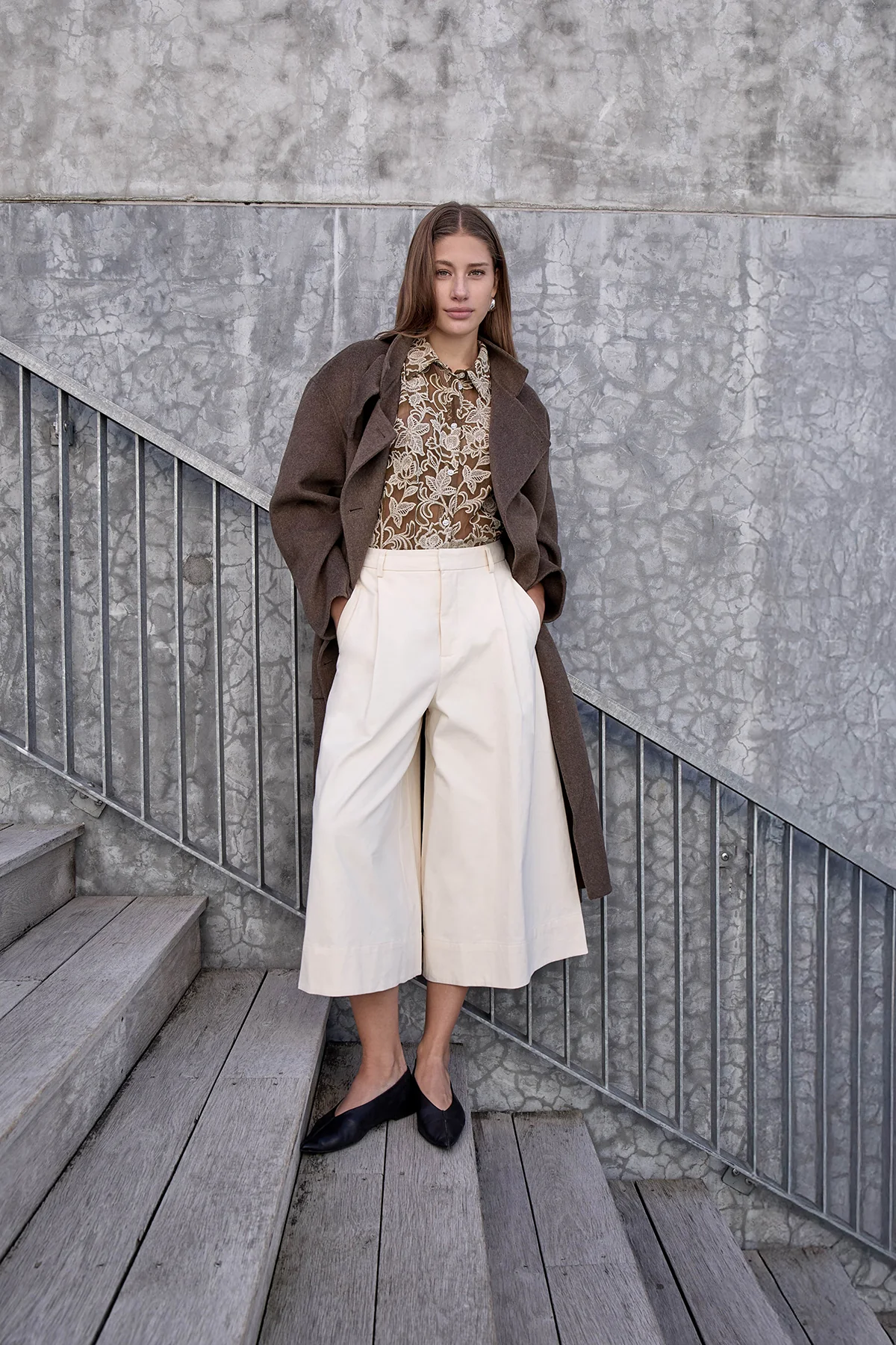 Rienne Mid Waist Pant Sand Gray - Image 3