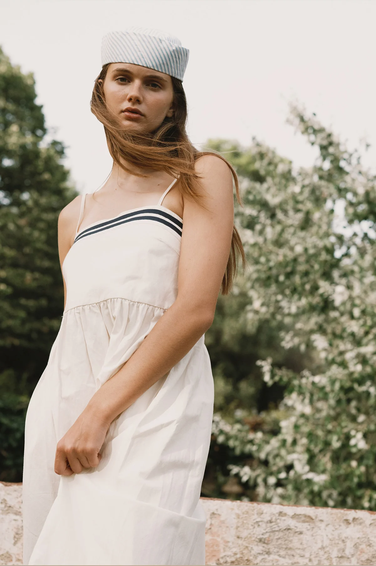 Straps Dress Off-White - Image 3