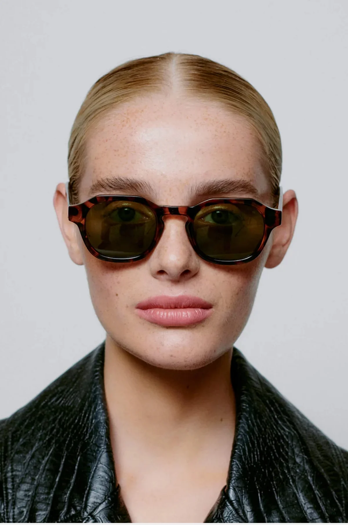 Zan Sunglasses Havana - Image 4
